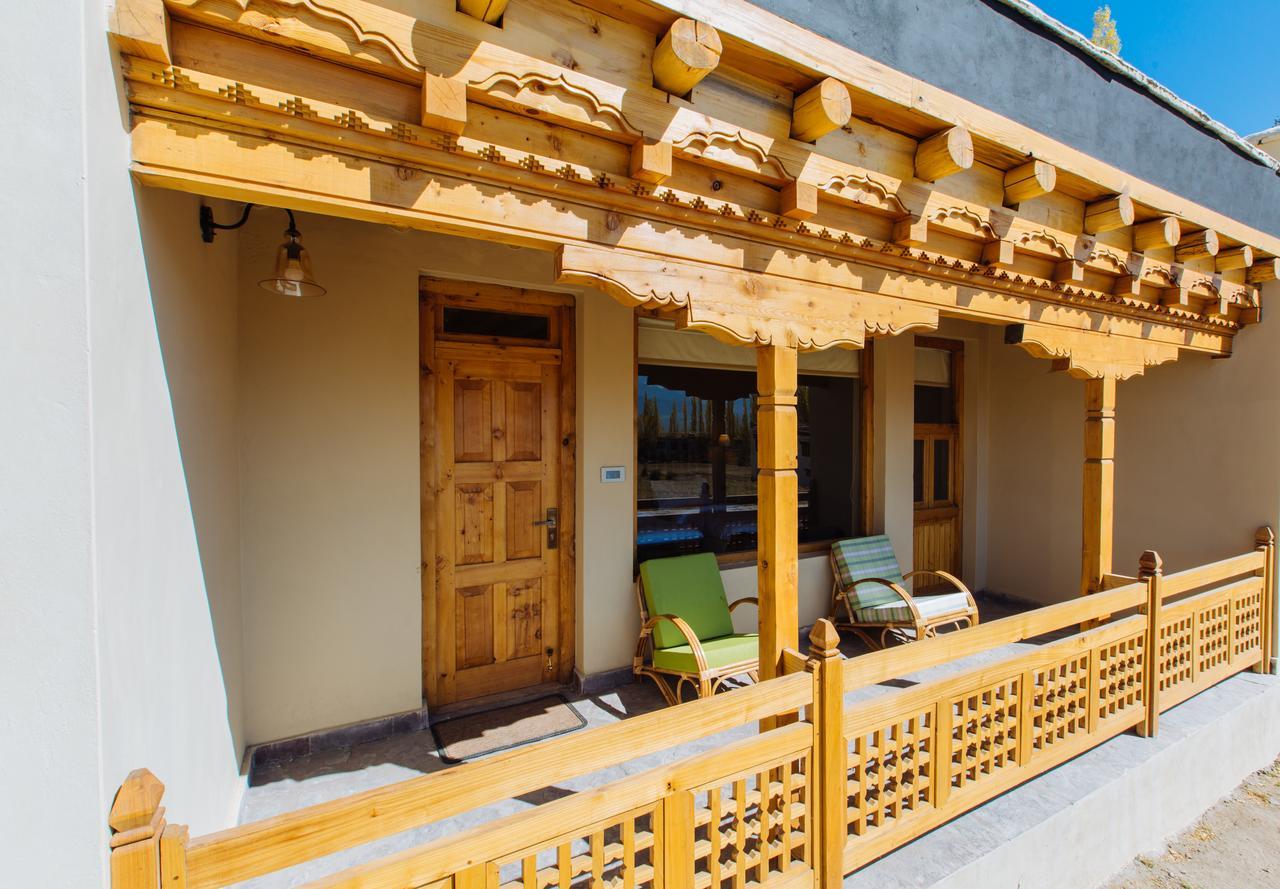 Ladakh Sarai Resort Leh Bagian luar foto