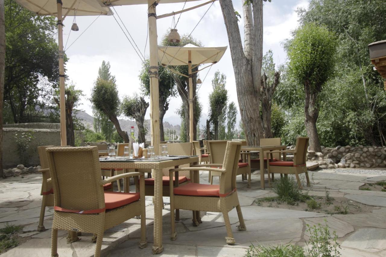 Ladakh Sarai Resort Leh Bagian luar foto